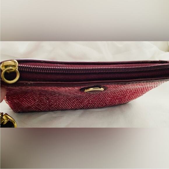 Coach Poppy RARE Red Sequin & Leather Wristlet F48429 EUC MSRP $198 - Picture 8 of 9